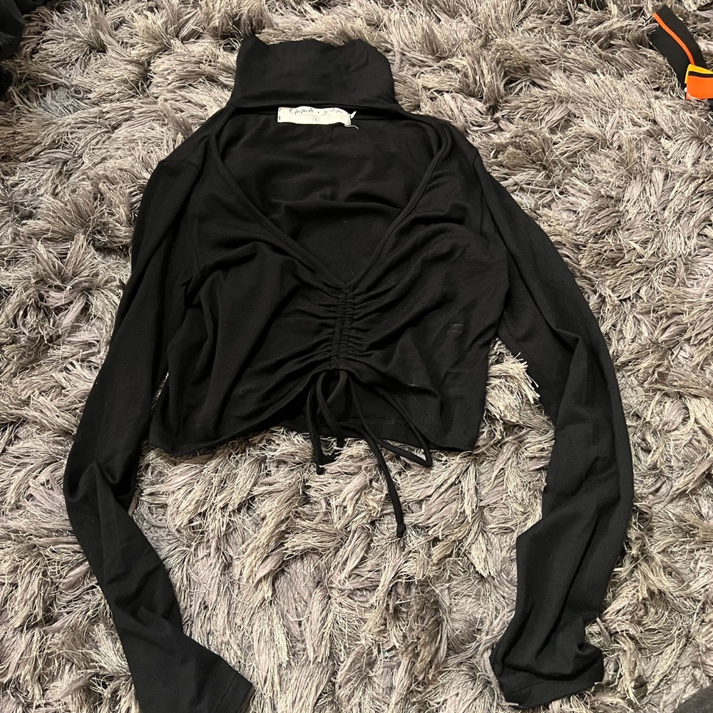 LF black crop top